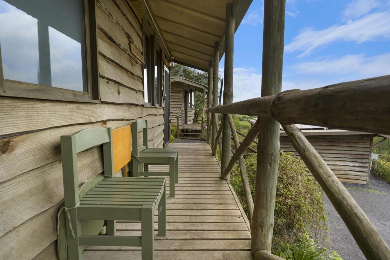 Mole Creek Cabins מראה חיצוני תמונה