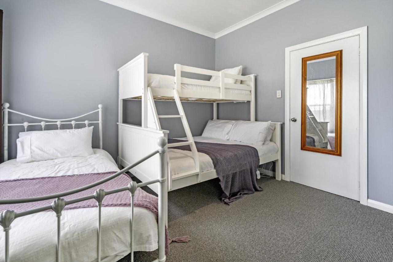 Mole Creek Cabins מראה חיצוני תמונה